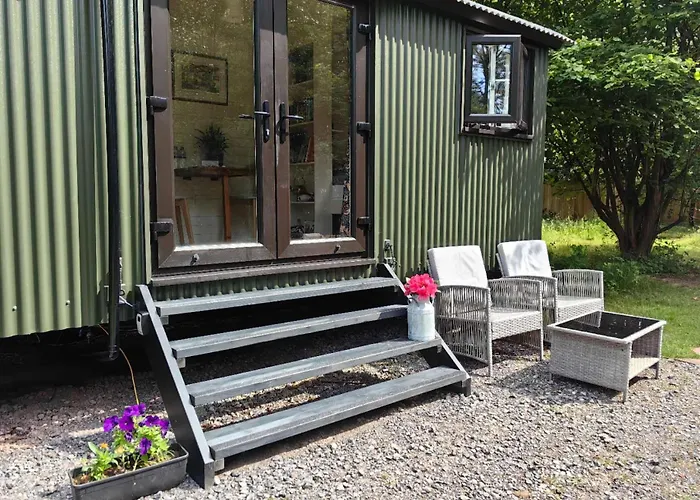 Bell Nook- Shepherd\'S Hut With A Spacious Wood-Fired Hot Tub