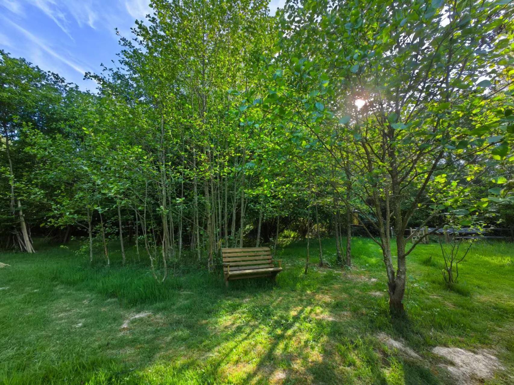 Lodge Bell Nook- Shepherd's Hut With A Spacious Wood-fired Hot Tub